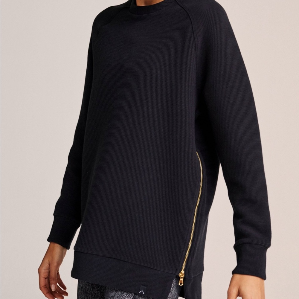 Varley Manning Gold zipper Sweatshirt NEW